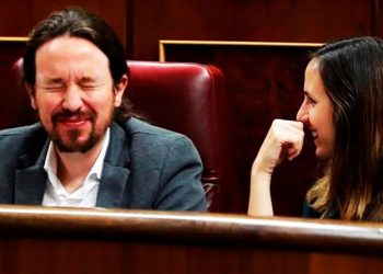 KOLITZA. Matar al mensajero