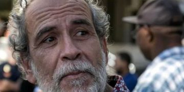 Willy Toledo comunica