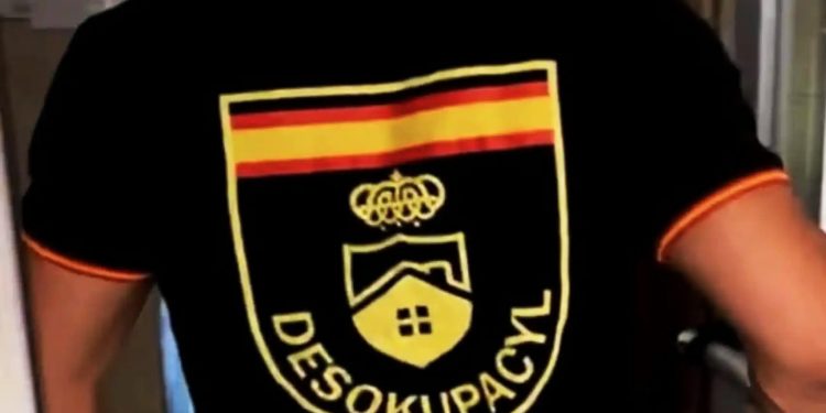 Una empresa fascista, Desokupa CyL, se equivoca de dirección e intenta echar de su casa a otra persona