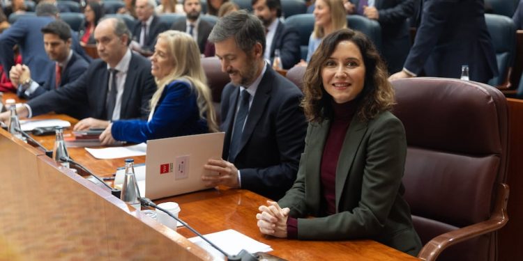 El nuevo Convenio laboral de la Comunidad de Madrid penalizará económicamente a los trabajadores que participen en huelgas o manifestaciones