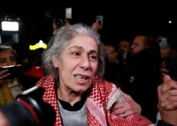 Entre los primeros liberados palestinos figura la destacada dirigente comunista Khalida Jarrar