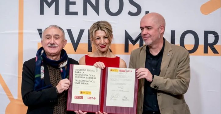 El nuevo año comienza con el incremento desapercibido de la edad de jubilación y una rebaja de las pensiones