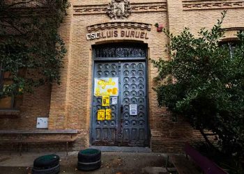 El Centro Social Comunitario Luis Buñuel de Zaragoza desalojado hace dos años por la policía
