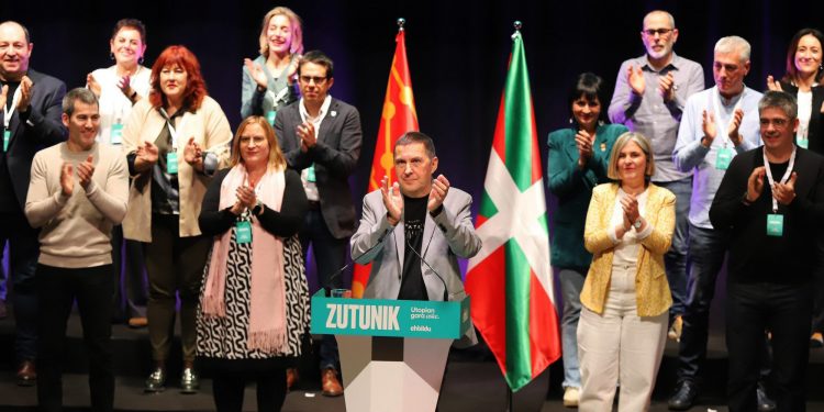 MANEX GURRUTXAGA. Sobre el congreso interno de EH Bildu: el camino hacia la integración definitiva