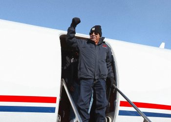 EE.UU. El preso político Leonard Peltier fue puesto libertad tras cinco décadas en prisión