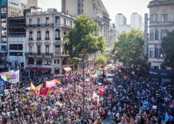ARGENTINA. Decenas de miles de personas se movilizaron contra el discurso de odio de Milei
