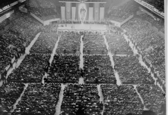 Tal día como hoy, un 20 de febrero, ocurrió esto en el Madison Square Garden de Nueva York (Video)