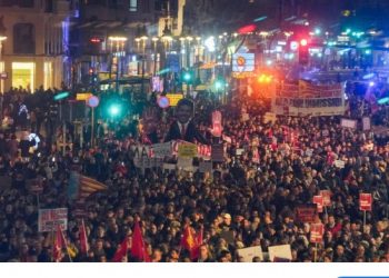 Cuarta gran manifestación pidiendo la dimisión de Mazón en Valencia
