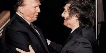 LUCAS BRETT. Argentina se vende al mejor postor