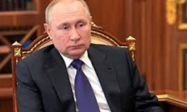 Putin anunció que los líderes europeos muy pronto estarán a los pies de su amo Donald Trump