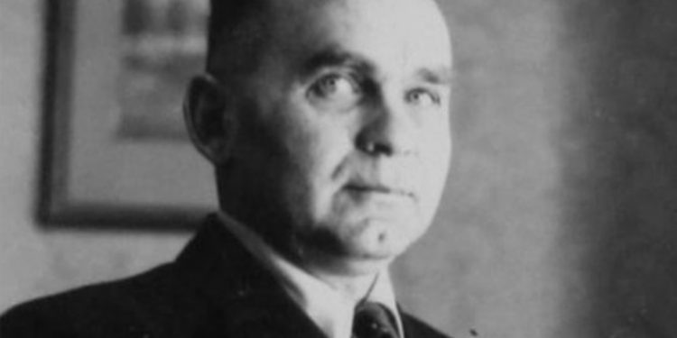 UCRANIA. Las autoridades de la ciudad de Rovno homenajean al nazi Ulás Samchuk