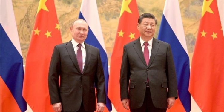 Mala noticia para las élites occidentales: Rusia y China estrechan relaciones