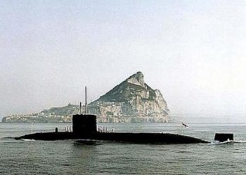 Otro submarino nuclear atracado en Gibraltar