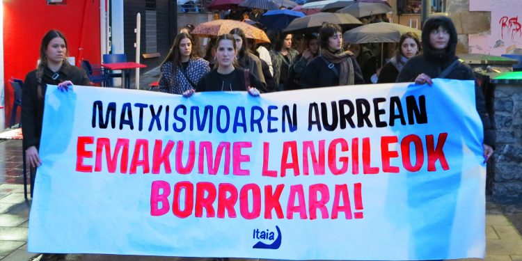 8M: ITAIA moviliza a miles de personas en 25 pueblos y ciudades de Euskal Herria