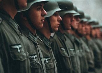 MAURIZIO LAZZARATO. Armarse para salvar el capitalismo financiero! (La lección de Rosa Luxemburgo, Kalecki, Baran y Sweezy)