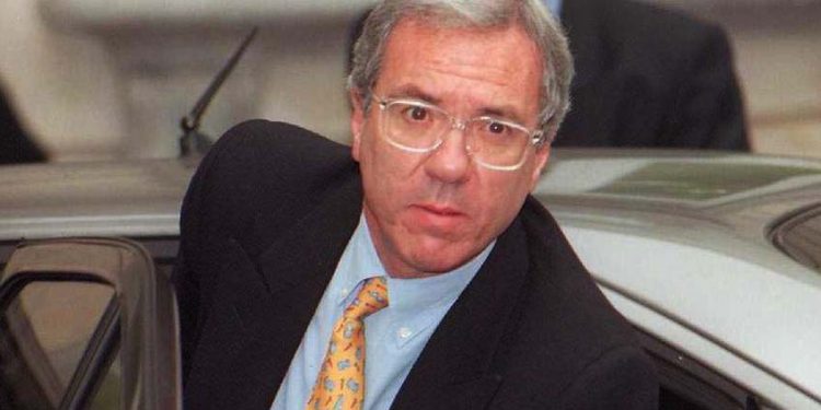 Víctimas del GAL y del Estado presentarán querella contra Barrionuevo por crímenes contra la humanidad