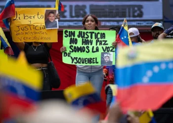 VENEZUELA. Protestas ante el secuestro en El Salvador de las personas deportadas por EEUU