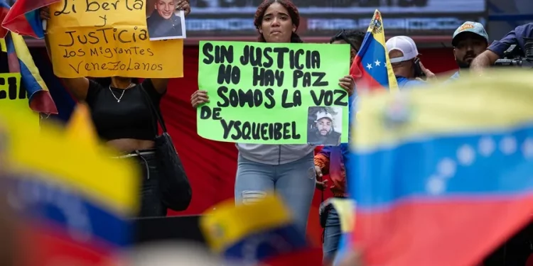 VENEZUELA. Protestas ante el secuestro en El Salvador de las personas deportadas por EEUU