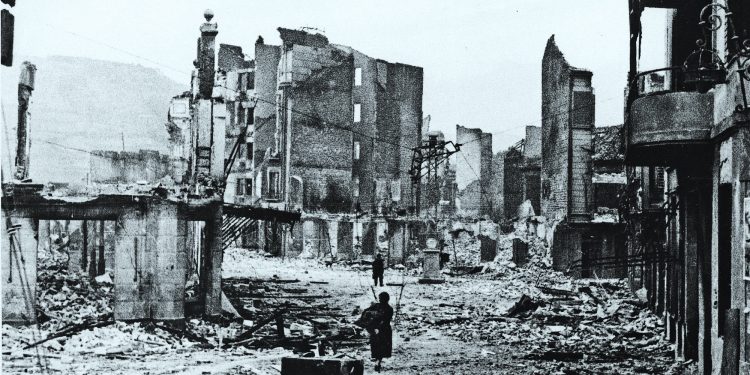 A 88 años del bombardeo fascista en Gernika, el gobierno involucra a la población en guerras imperialistas