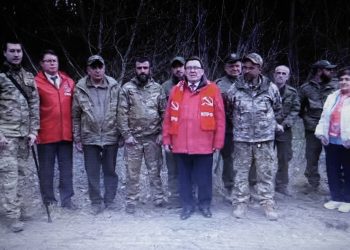 Comunistas de Kursk entregaron las tarjetas de militantes a militares que decidieron unirse al PCFR