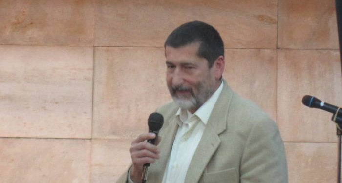 JUAN ANTONIO AGUILERA MOCHÓN. ¿El mejor alcalde, el rey? Felipe VI como símbolo de la confesionalidad del Estado