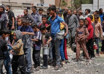 PALESTINA. La presidenta de la Cruz Roja describe Gaza como un «infierno en la tierra»… sin agua, ni luz, ni comida