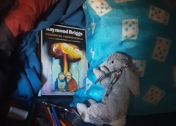 LA JARDINERA DE LAS 13 ROSAS. Cucurrucucú paloma. Un cuento de guerra