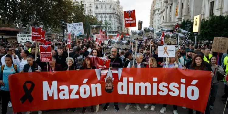 Huelga general contra Mazón en Valencia, demás está decir que CC.OO y UGT no convocan