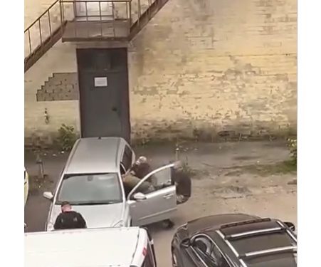 UCRANIA. Zelenski sigue con el reclutamiento «voluntario» (Video)