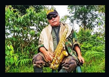 El saxofón de Jesús Santrich continúa sonando en las montañas