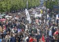 Multitudinaria movilización de los trabajadores de la educación contra el gobierno asturiano del PSOE
