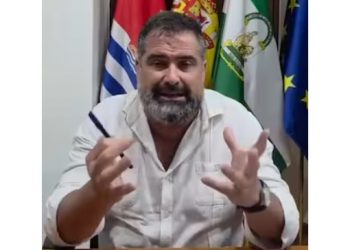 Cartaya (Huelva). Un ejemplo de alcalde fascista y xenófobo que no duerme