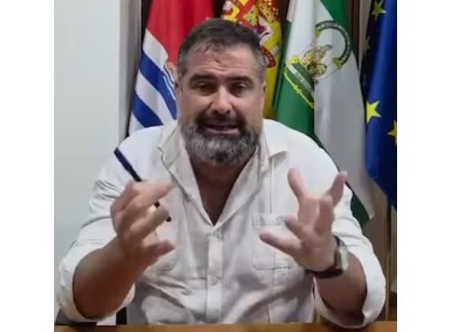 Cartaya (Huelva). Un ejemplo de alcalde fascista y xenófobo que no duerme