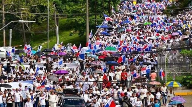 PANAMÁ. La represión a las protestas causa un muerto, heridos y estado de sitio en una provincia