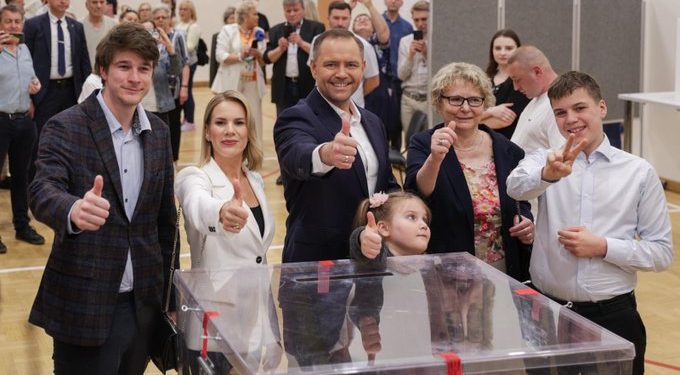 POLONIA. La derecha ganó a la otra derecha en las elecciones presidenciales