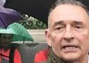 IU sostiene que el gobierno de Sánchez es el único de izquierdas de toda Europa y que intenta salvaguardar la paz mundial