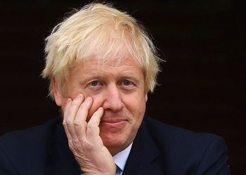 De cómo el ex primer ministro Boris Johnson admitió que Gran Bretaña robó a Irán (vídeo)