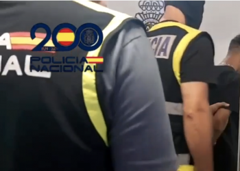 Huelga del Metal Cádiz. Policías encapuchados detienen y se llevan a comisaría a un joven en Puerto Real.