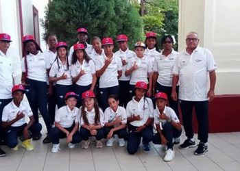 El sueño de niñas sofbolistas cubanas quebrado por la deshumanización de los Estados Unidos