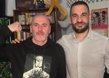 La secta «Frente Obrero» confirma su ideario de extrema derecha; observen a su líder con el de Desokupa