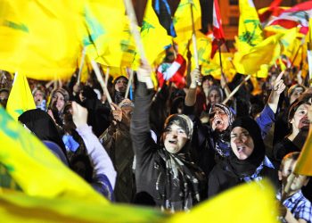 LÍBANO. Masiva manifestación en Beirut en apoyo a Hezbolá y contra su desarme