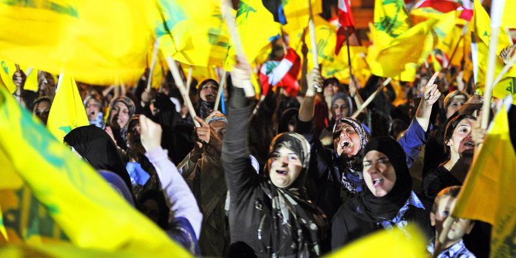 LÍBANO. Masiva manifestación en Beirut en apoyo a Hezbolá y contra su desarme
