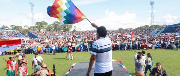 BOLIVIA. Evo Morales pide el voto nulo y sostiene que la derecha ganará porque el gobierno prohibió su candidatura