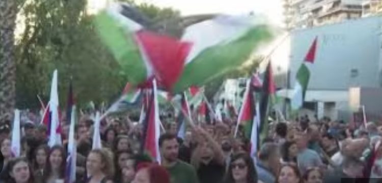 GRECIA. Enorme despliegue policial para que los comunistas no bloquearan un crucero israelí