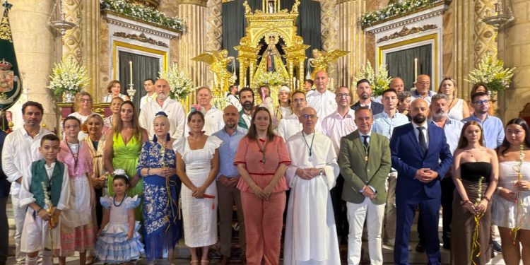 NO-DO en colores: Vox, la Iglesia y la virgen
