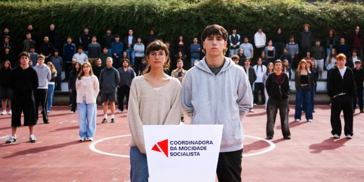 Nace en Galiza la Coordinadora da Mocidade Socialista