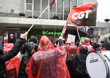 La CGT denuncia que en El Corte Inglés: “No quieren inmigrantes, quieren esclavos”