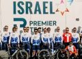 El director del equipo israelí en la Vuelta ciclista confiesa el «sufrimiento» de sus corredores por las acciones de boicot