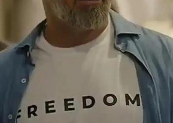 Abascal (Vox) homenajea al fascista ex-tiktokero pro-Trump ultimado