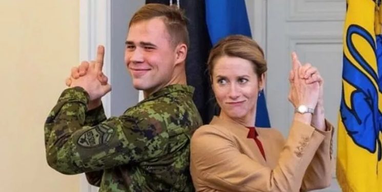 La ministra de exteriores y Seguridad de la U.E no tuvo reparo en fotografiarse de esta guisa y escribir debajo «Somos la OTAN»